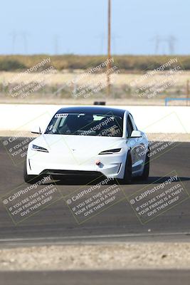 media/Nov-08-2025-Speed Ventures (Sat) [[1c7a6332f5]]/TC A/Session 3 (Turn 3)/